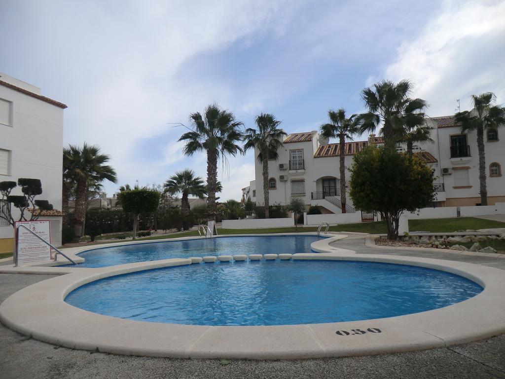 Casas Holiday - Golf Willamartin Villamartin (Valencia)